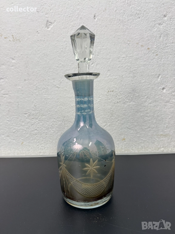 Винтидж ирисцентен стъклен декантер / гарафа / бутилка. №7667, снимка 1