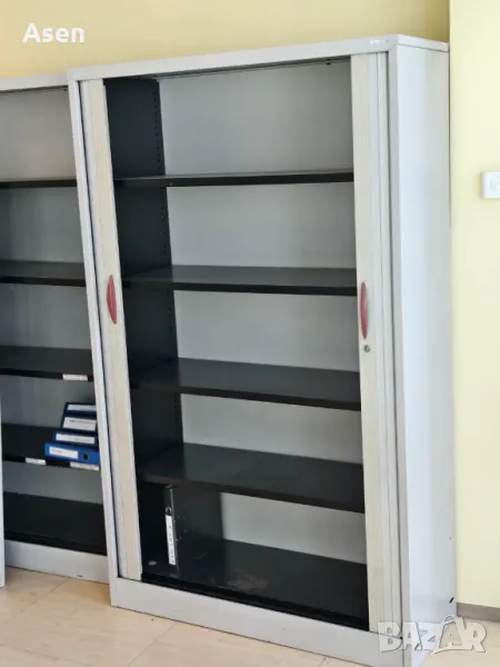 Метален шкаф ,стелаж за документи и инстрименти, снимка 1