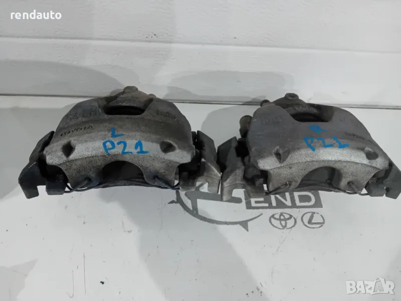 Предни спирачни апарати Toyota Yaris P21 1.5 m15a 2020-2024, снимка 1