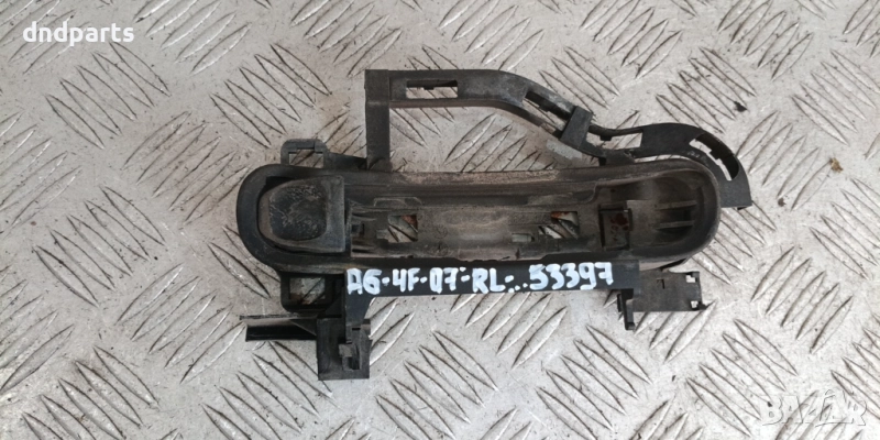Основа дръжка врата Audi A6 4F 2007г.(задна лява)	, снимка 1