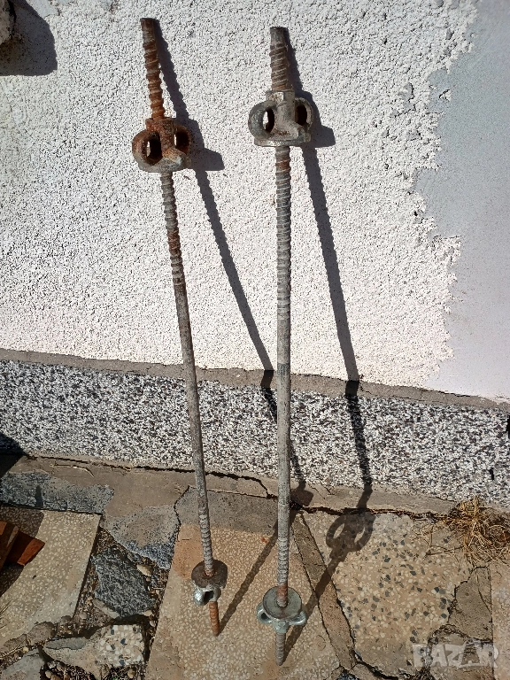  кофражни анкери (шпилки) с гайки., снимка 1