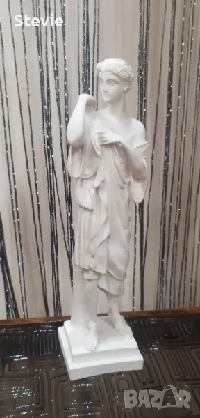 Статуетка на Артемида, снимка 1