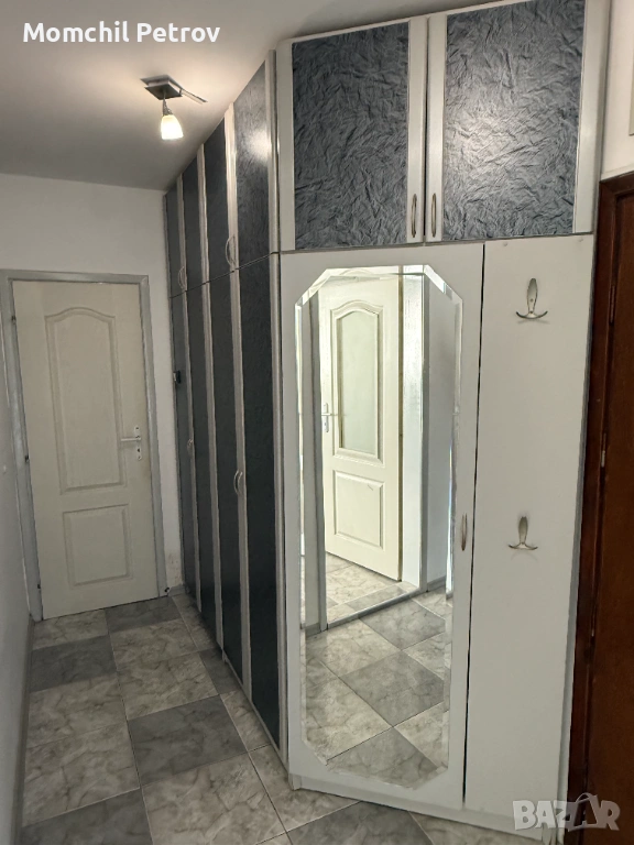 Масивен гардероб 3 крилен, снимка 1
