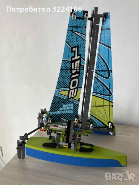 LEGO Technic Catamaran (Катамаран Лего) 42105, снимка 1