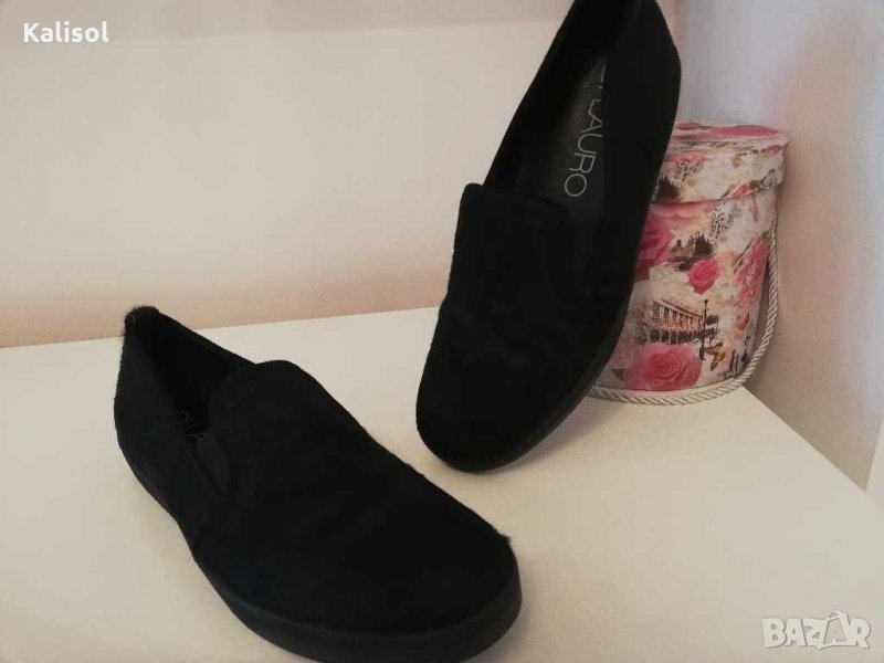 Ниски обувки с естествен косъм , снимка 1