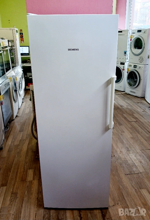 Хладилник с една врата SIEMENS, снимка 1