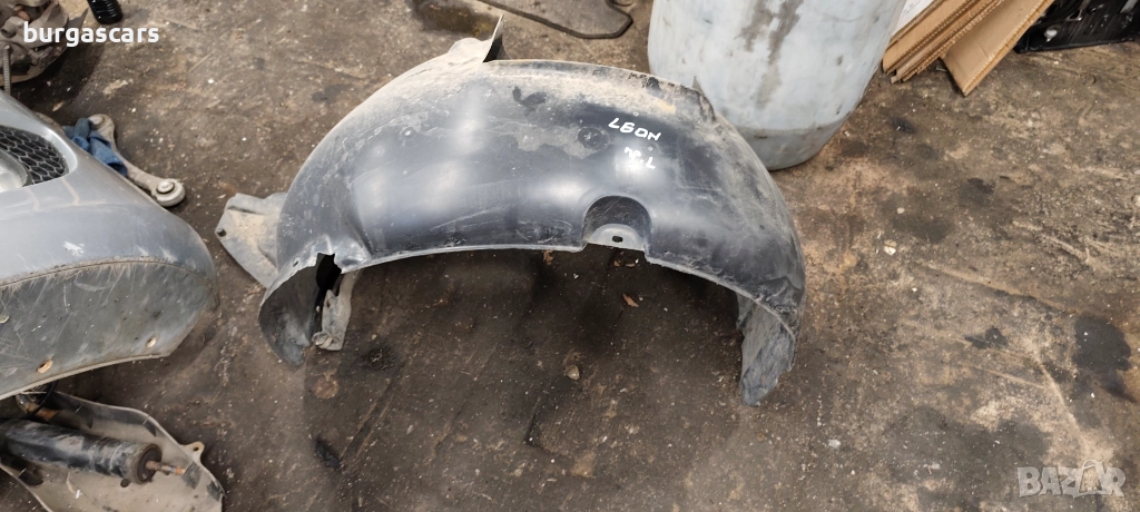 Подкалник преден ляв Seat Leon 2008г II - 30лв, снимка 1