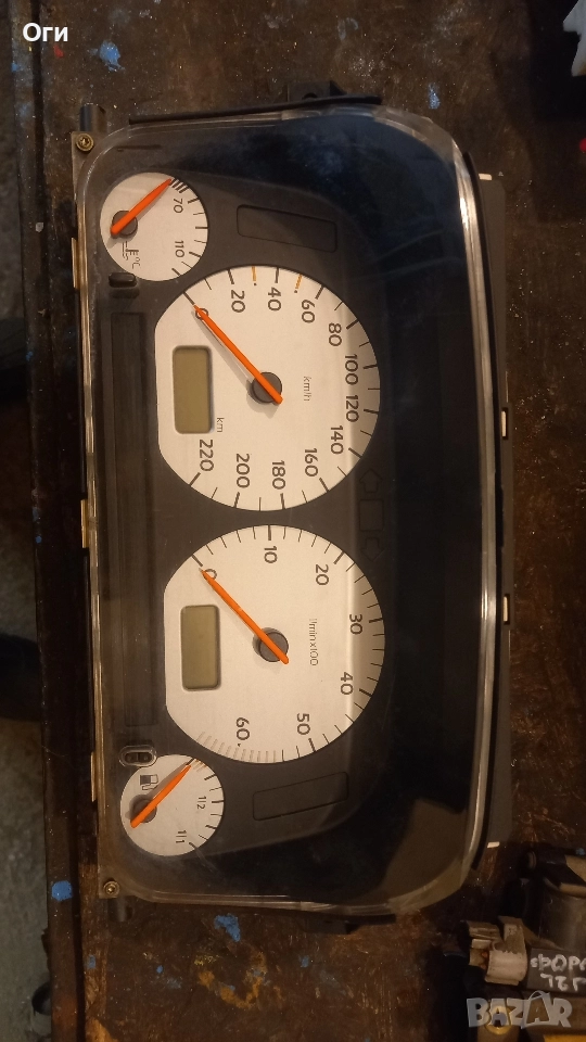 Километражно табло за Голф 3 бензин 1H0.919.865.A / 616.063.3110, снимка 1