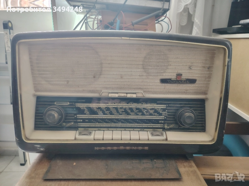 Старо лампово радио Nordmende, снимка 1