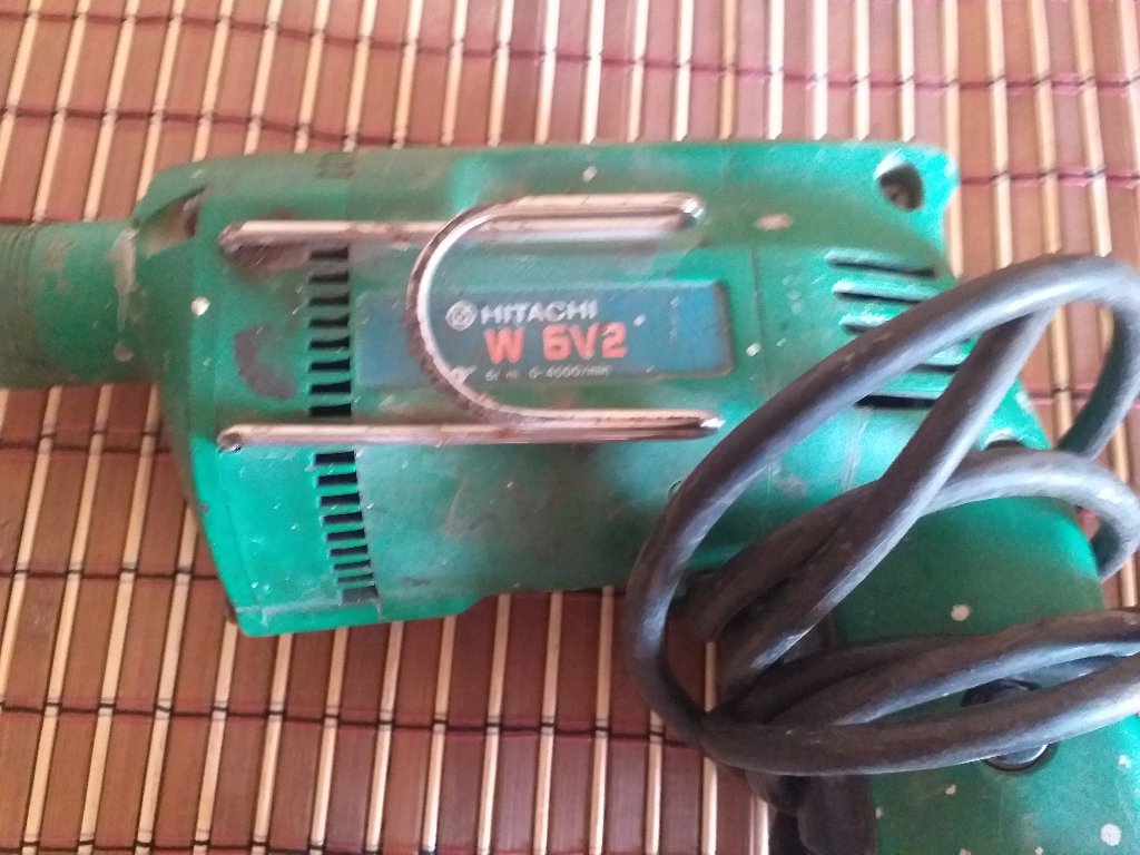 HITACHI W 6 V2 винтоверт за гипсокартон 