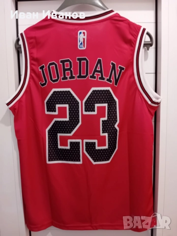 Чисто нов оригинален екип на Чикаго Булс - Майкъл Джордан, снимка 4 - Баскетбол - 51663304