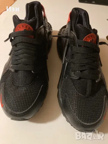 Маратонки NIKE HUARACHE RUN