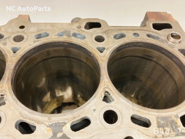 Цилиндров блок за Mercedes X class Nissan Navara 2.3 190 RENAULT 11339R 2018, снимка 6 - Части - 43182690