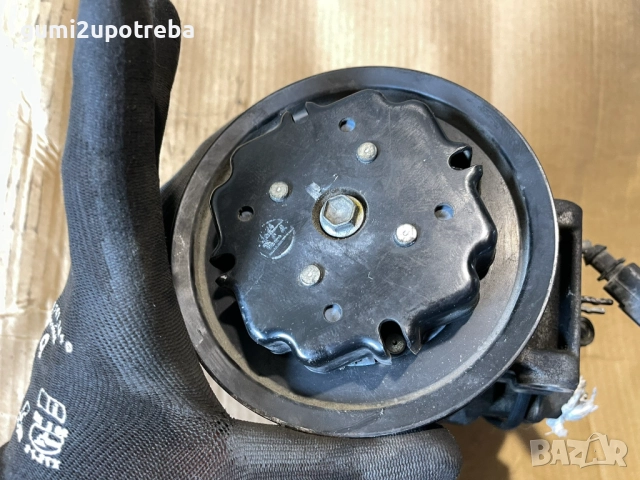 Компресор Климатик 94812601101 Porsche Cayenne S 4.5 2005г 9PA, снимка 5 - Части - 51918287