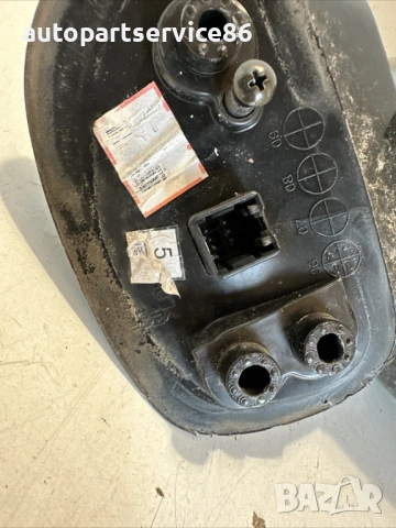 Дясно външно огледало, черно, за KIA Carens 2007–2011 2.0 CRDi, снимка 3 - Части - 53468212