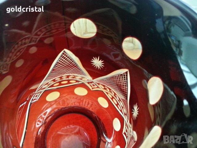 Кристална кана цветен червен кристал , снимка 4 - Антикварни и старинни предмети - 37412493
