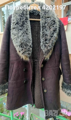 Продавам дамски  кожух, снимка 4 - Якета - 52187272