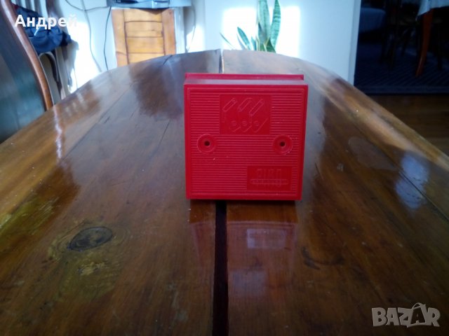 Стара кутия,касета са батерии Piko 