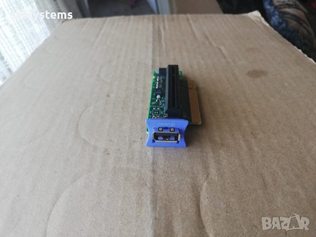 IBM 43V7067 RISER PCIe USB X3550 M2 X3650 M3, снимка 3 - Други - 37507825