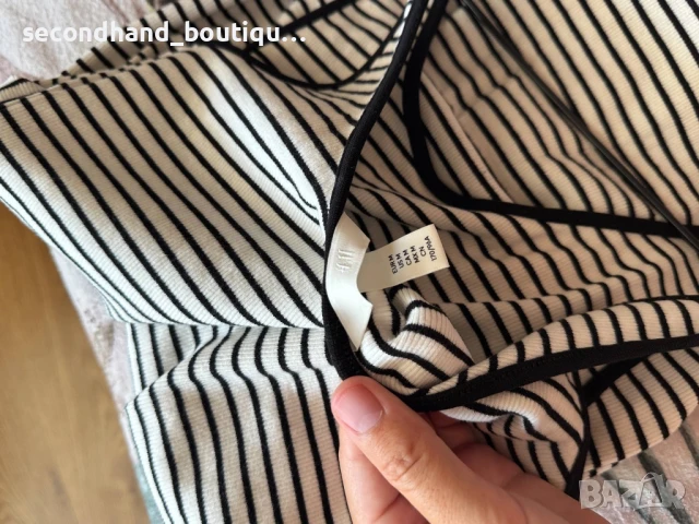 Еластична рокля H&M , снимка 4 - Рокли - 51335638