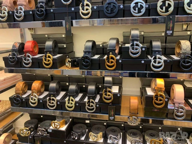 колани от естествена кожа в кутия Dolce&Gabbana louis vuitton guess gucci , снимка 17 - Колани - 51271496