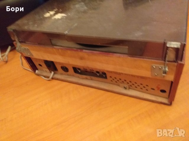 ВЕГА 312 Радиограмофон, снимка 7 - Радиокасетофони, транзистори - 26426414