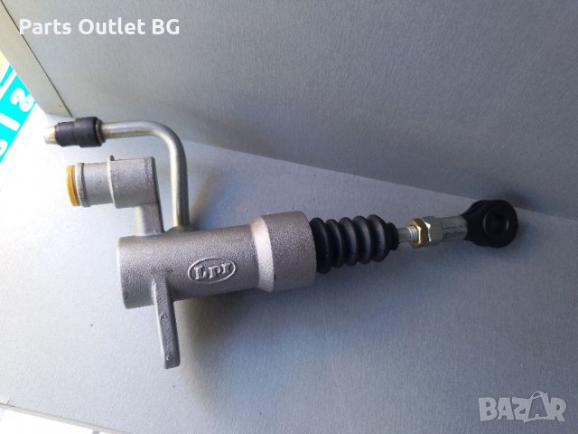 НОВО! Горна Помпа съед. 8D1721401,8D1721401A,8D1721401B,8D1 721 401,8D1 721 401B,8D1 721 401A