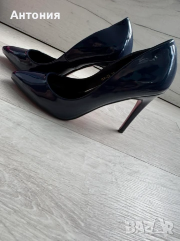 Токчета, снимка 2 - Дамски обувки на ток - 51054086