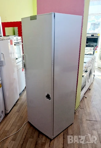 Хладилник с една врата SIEMENS, снимка 3 - Хладилници - 51065633