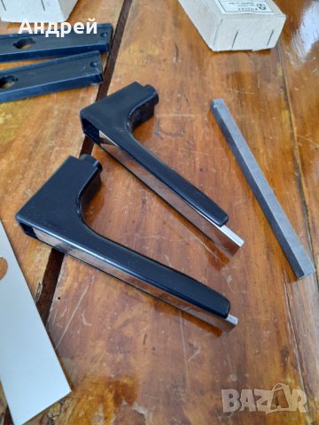 Стари дръжки за брава,врата Rostex, снимка 5 - Други ценни предмети - 32347733