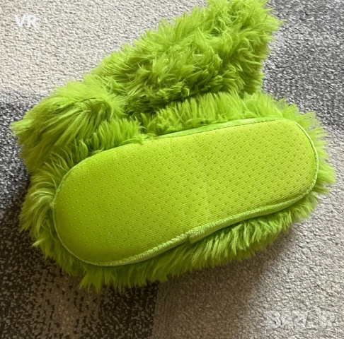 Пантофи Гринч, снимка 3 - Детски пантофи - 52538816