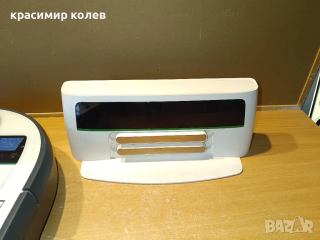 немска прахосмукачка робот "VORWERK KoboldVR200", снимка 3 - Прахосмукачки - 48929823