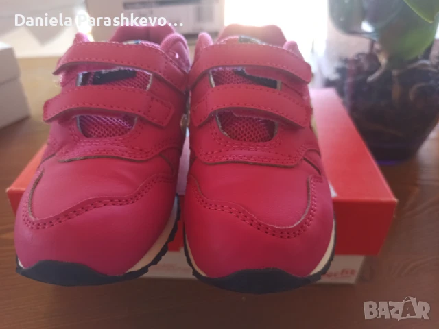 Neu Balance маратонки 26н за момиче, снимка 3 - Детски маратонки - 51194013