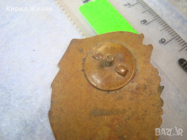 ОТЛИЧНИК по БОЙНАТА и ПОЛИТ. ПОДГОТОВКА Стара СОЦ НРБ ЕМАЙЛИРАНА БРОНЗОВА РЯДКА ЗНАЧКА на ВИНТ 17396, снимка 8 - Колекции - 38465689