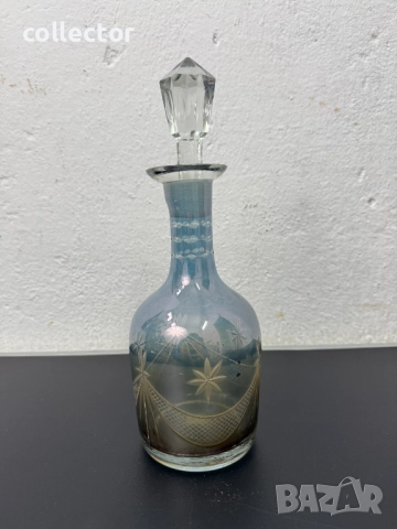 Винтидж ирисцентен стъклен декантер / гарафа / бутилка. №7667