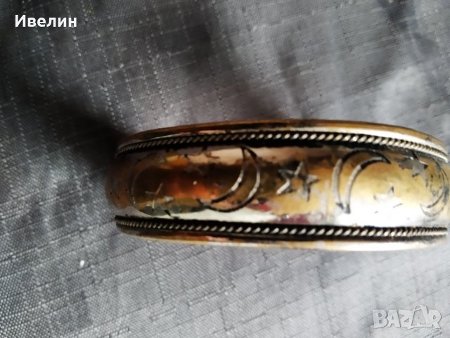 стара метална гривна, снимка 3 - Гривни - 28990595