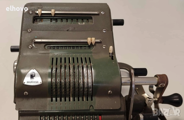Стара сметачна машина Brunsviga, снимка 2 - Антикварни и старинни предмети - 52549487