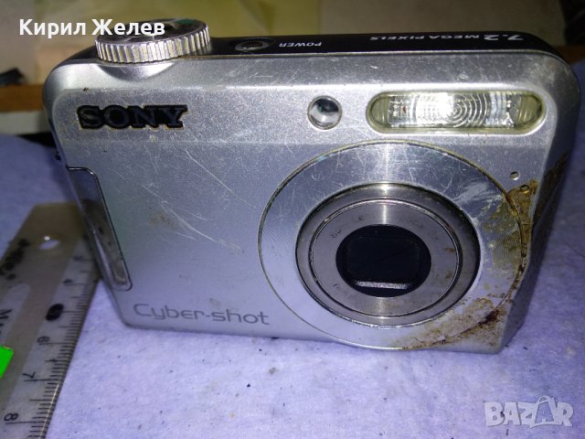 SONY Syber-shot DSC-S650 7.2 MEGA PIXELS Стар КОЛЕКЦИОНЕРСКИ ЦИФРОВ ЯПОНСКИ ФОТОАПАРАТ СОНИ 24100, снимка 13 - Фотоапарати - 43506324