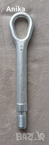 Оригинална аварийна кука Mercedes W221, снимка 2 - Аксесоари и консумативи - 53596990