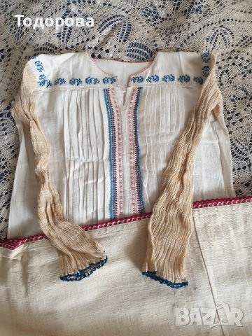 Автентична риза от народна носия, снимка 3 - Антикварни и старинни предмети - 38966601