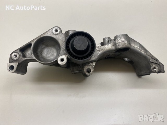 Бракет за Алтернатор за Mercedes X class Nissan Navara 2.3 190 коня 117107563R 2018, снимка 4 - Части - 43104847