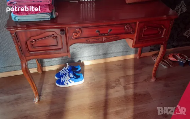 Тоалетка стил Луи 14 , снимка 1