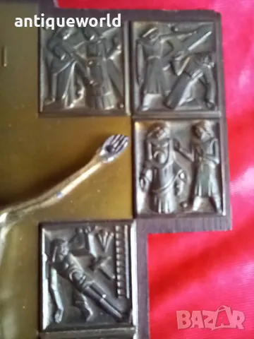 Стар Кръст , Разпятие ,Кандило ,Религиозни Сцени, снимка 4 - Антикварни и старинни предмети - 48422687