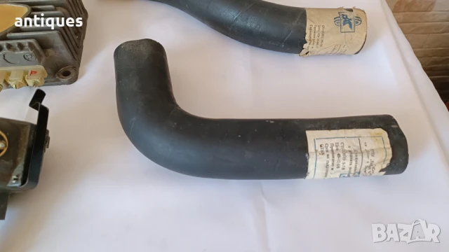 Части за Москвич 408 - делко и гумени съединения, снимка 2 - Части - 51349047