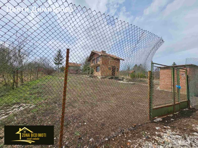 Продавам къща в с.Извор,общ.Сливница , снимка 8 - Къщи - 49479624