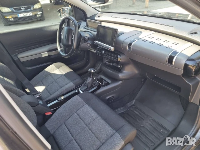 Citroen C4 Cactus 1.2, бензин, 110 к.с., снимка 10 - Автомобили и джипове - 52519177