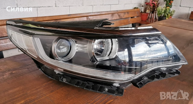 Десен фар за Киа К5, модел 2016-2019, № 92102D4000, снимка 2 - Части - 53152469