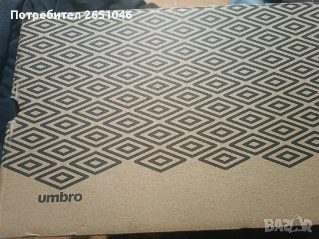 Обувки/Калеври/Стоножки UMBRO, снимка 5 - Маратонки - 52575940