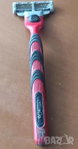 дръжка Gillette MARCH3 turbo за бръснене без ножчета, снимка 3 - Мъжка козметика - 53292241