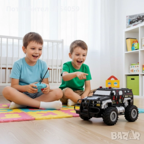 Радиоуправляемият джип Monster Truck SWAT 4x4, снимка 3 - Коли, камиони, мотори, писти - 52354420